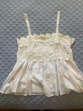 Love Sam Cream Lace Trim Tank Top